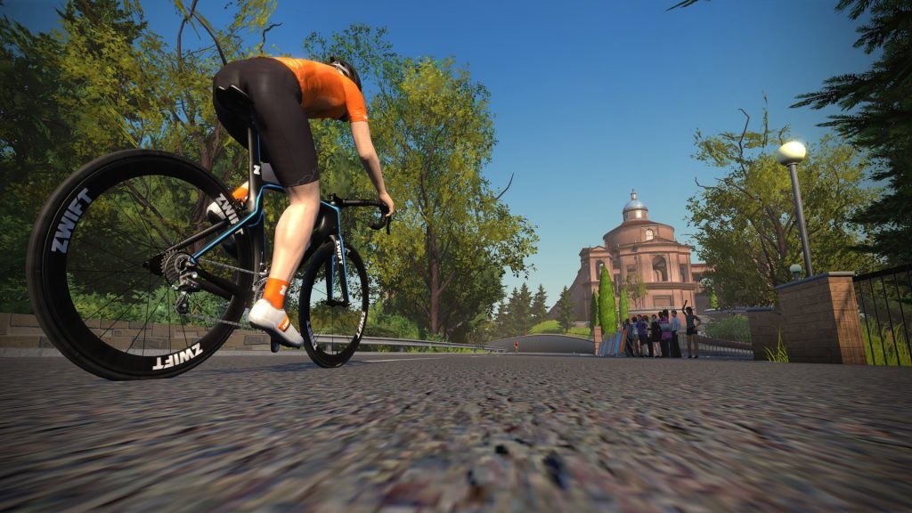 Giro d'Italia 2019 Hadir di Dunia Zwift - MainSepeda.com